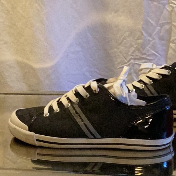 Coach Folly Sneakers - Picture 6 of 9